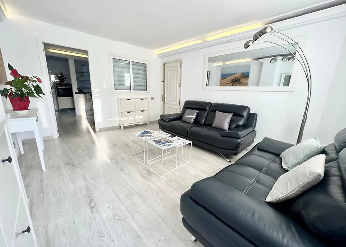 Cary\'S Home